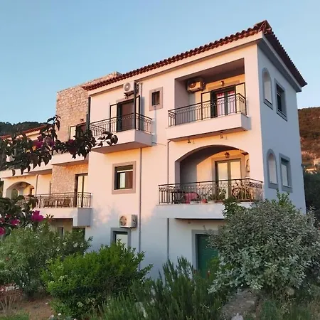 펜션 4-anthoula's Cozy, Sunny