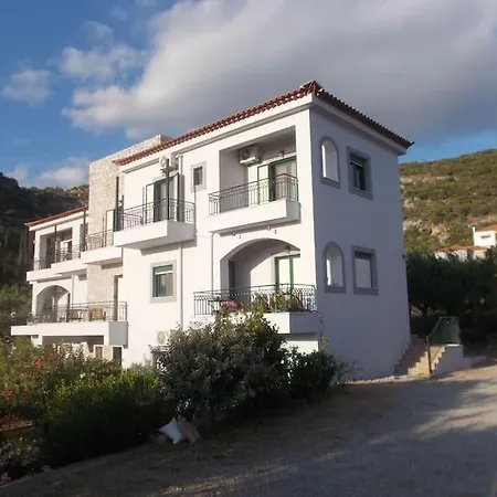 4-anthoula's Cozy, Sunny Stoúpa